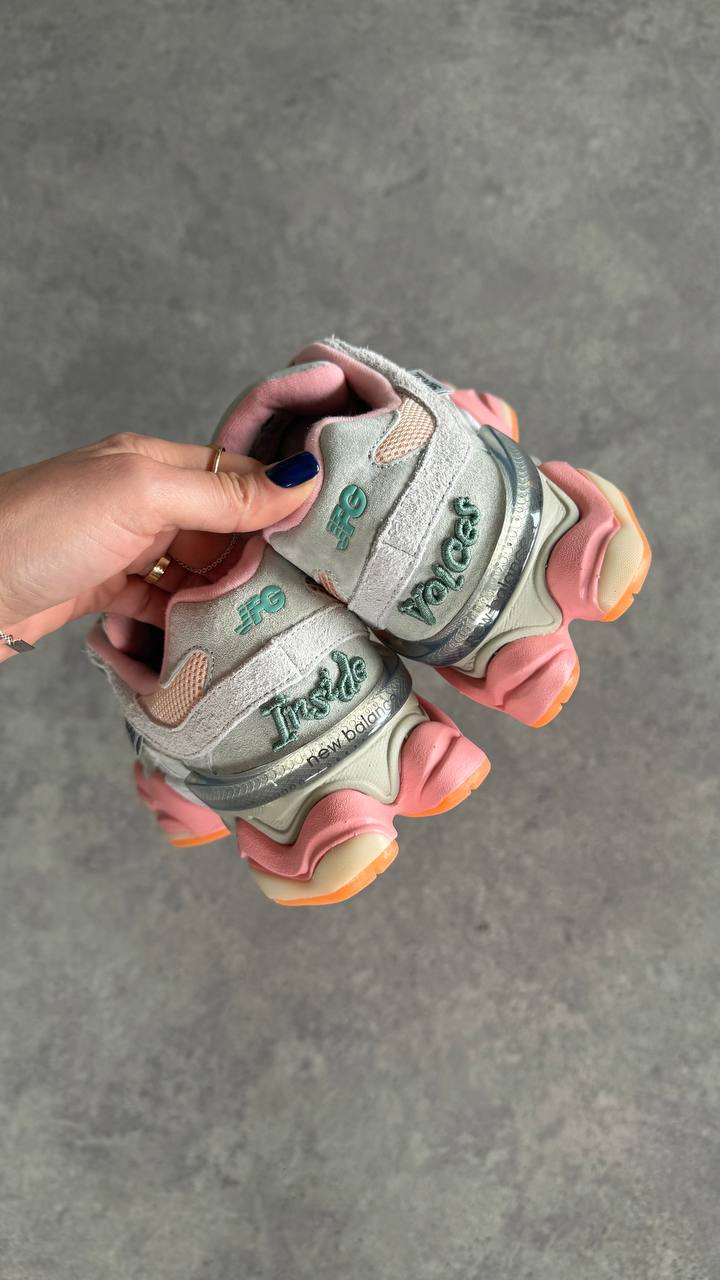 New Balance 9060