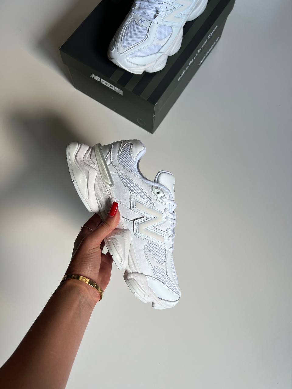 New Balance 9060