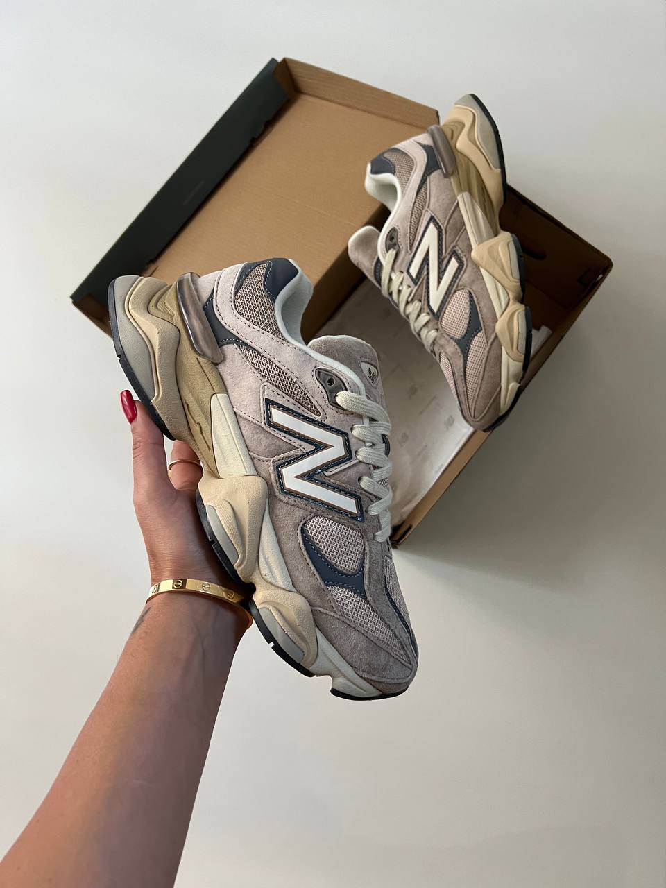 New Balance 9060