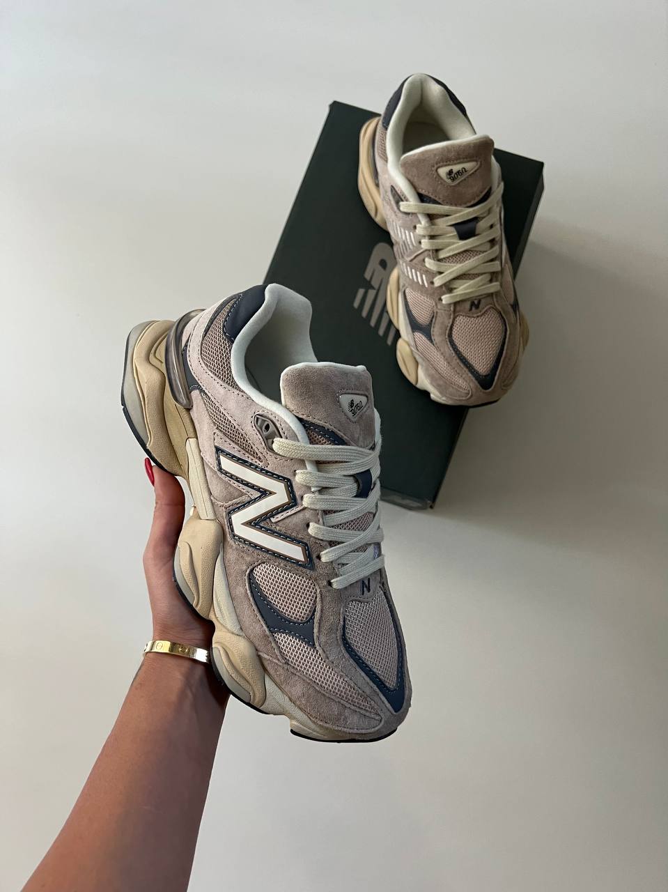 New Balance 9060