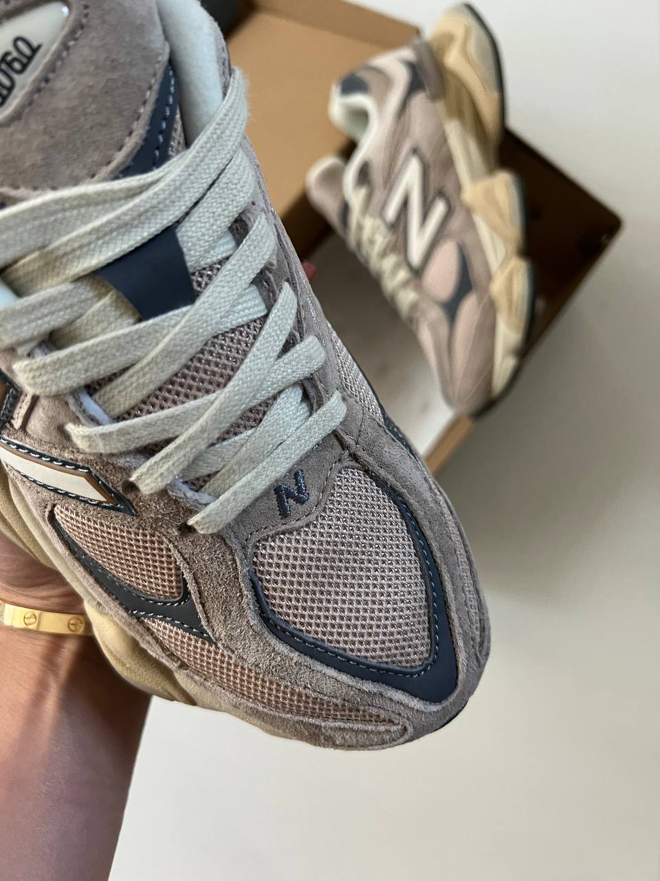 New Balance 9060