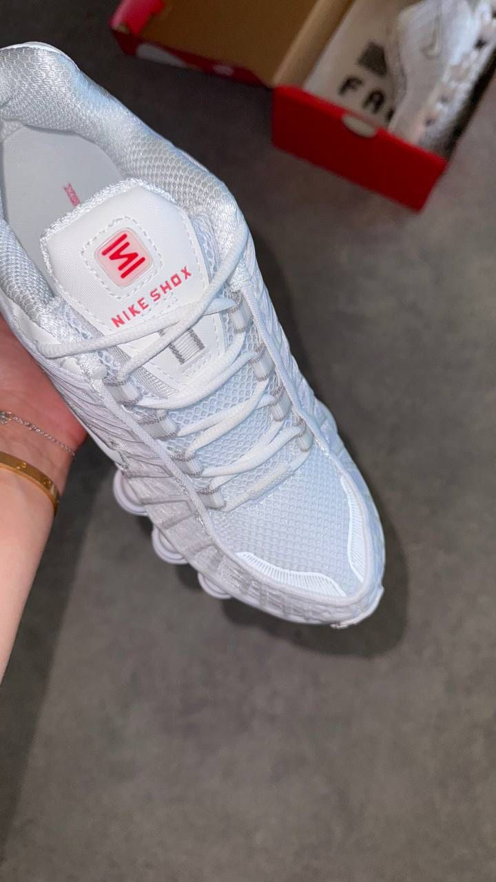 Nike Shox