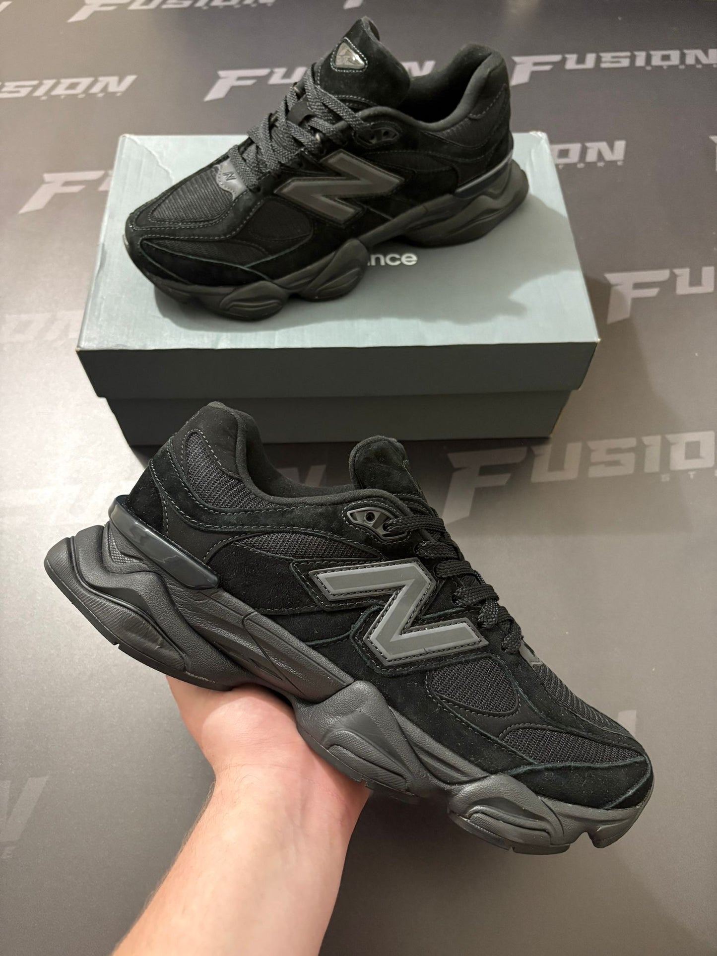 New Balance 9060